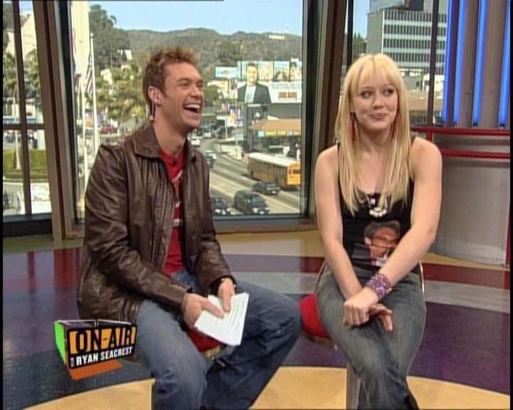 DailyDuff-dot-nl_GirlCanRockDVD-InterviewsAndFeaturettes-HilaryOnAirWithRyanSeacrest0302.jpg