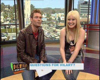 DailyDuff-dot-nl_GirlCanRockDVD-InterviewsAndFeaturettes-HilaryOnAirWithRyanSeacrest0094.jpg