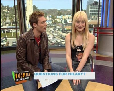 DailyDuff-dot-nl_GirlCanRockDVD-InterviewsAndFeaturettes-HilaryOnAirWithRyanSeacrest0096.jpg