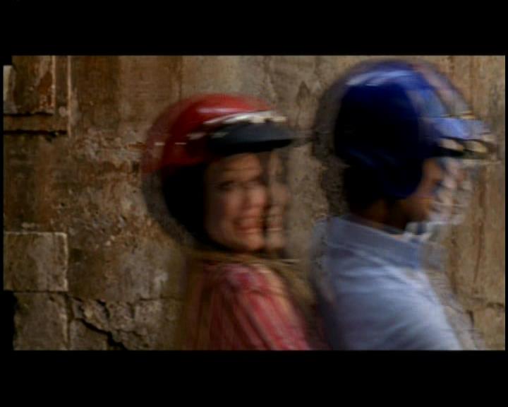 DailyDuff-dot-nl_GirlCanRockDVD-InterviewsAndFeaturettes-Sneakpeak-ACinderellaStorySoundtrack0054.jpg