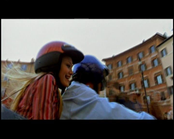DailyDuff-dot-nl_GirlCanRockDVD-InterviewsAndFeaturettes-Sneakpeak-ACinderellaStorySoundtrack0060.jpg