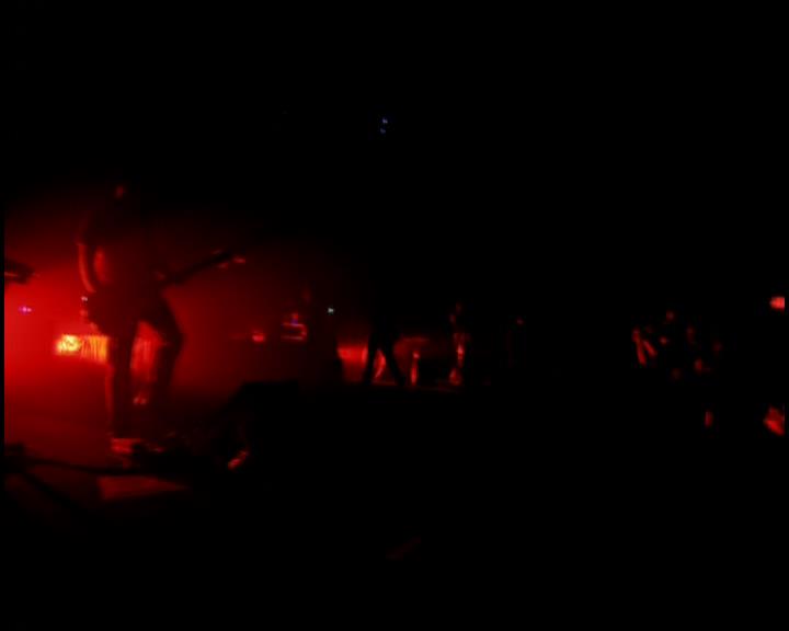DailyDuff-dot-nl_GirlCanRockDVD-LiveInConcert0009.jpg