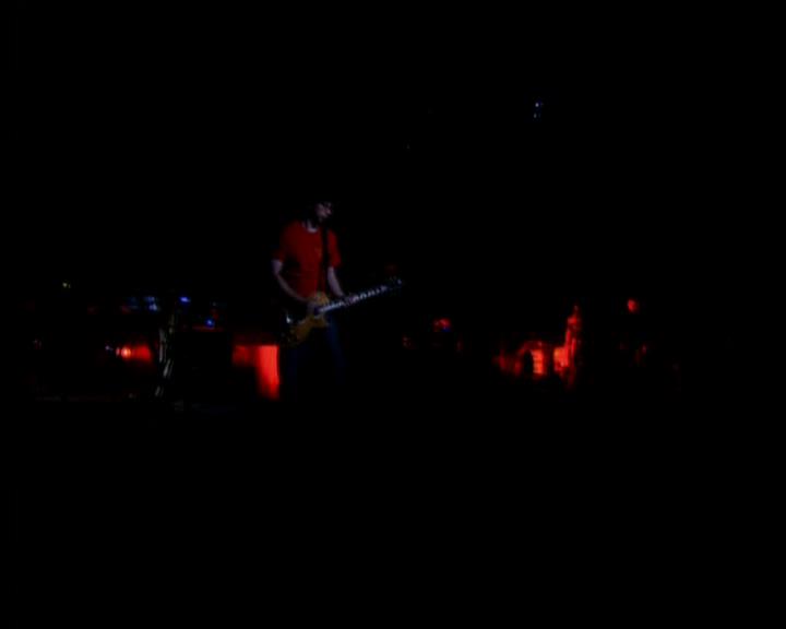 DailyDuff-dot-nl_GirlCanRockDVD-LiveInConcert0018.jpg