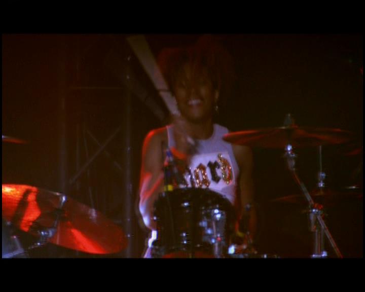 DailyDuff-dot-nl_GirlCanRockDVD-LiveInConcert0077.jpg DailyDuff-dot-nl_GirlCanRockDVD-LiveInConcert0077.jpg