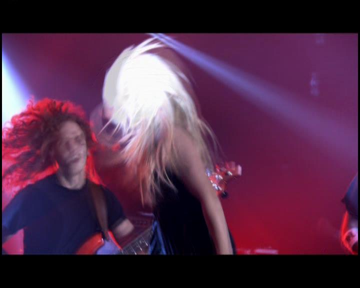 DailyDuff-dot-nl_GirlCanRockDVD-LiveInConcert0109.jpg DailyDuff-dot-nl_GirlCanRockDVD-LiveInConcert0109.jpg