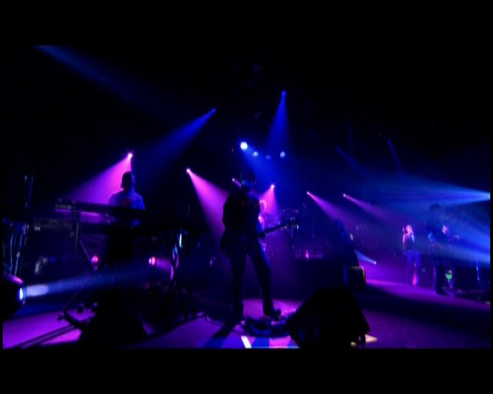 DailyDuff-dot-nl_GirlCanRockDVD-LiveInConcert0217.jpg DailyDuff-dot-nl_GirlCanRockDVD-LiveInConcert0217.jpg