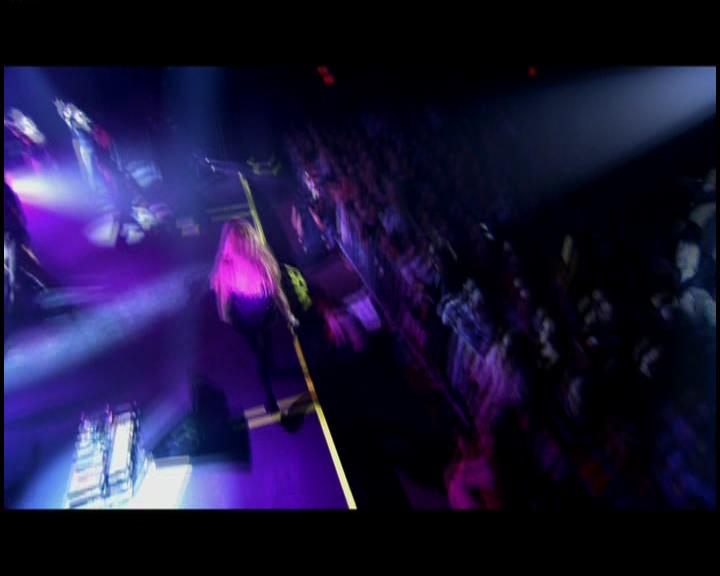 DailyDuff-dot-nl_GirlCanRockDVD-LiveInConcert0362.jpg DailyDuff-dot-nl_GirlCanRockDVD-LiveInConcert0362.jpg