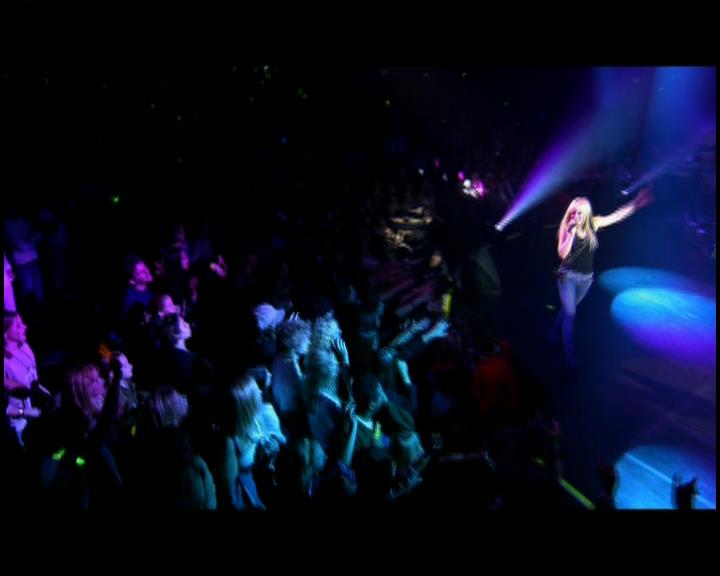 DailyDuff-dot-nl_GirlCanRockDVD-LiveInConcert0367.jpg DailyDuff-dot-nl_GirlCanRockDVD-LiveInConcert0367.jpg