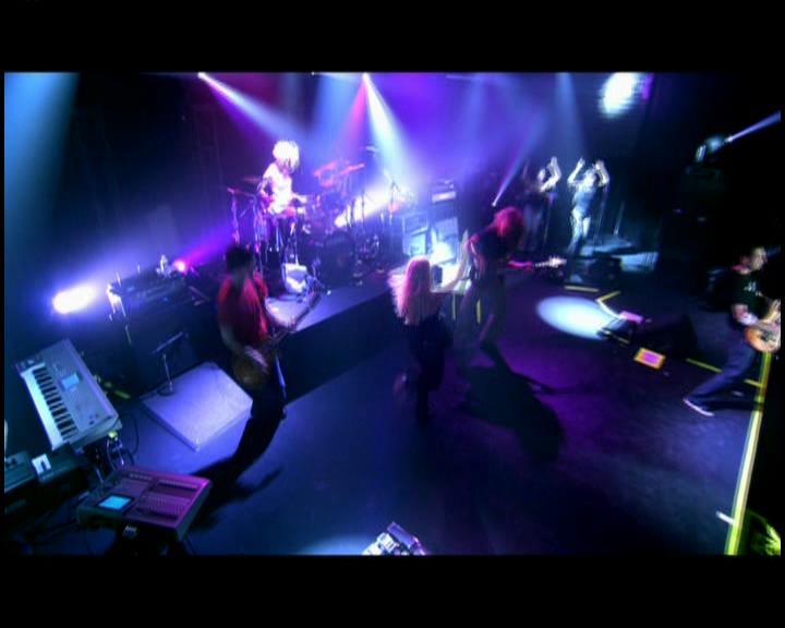 DailyDuff-dot-nl_GirlCanRockDVD-LiveInConcert0378.jpg DailyDuff-dot-nl_GirlCanRockDVD-LiveInConcert0378.jpg