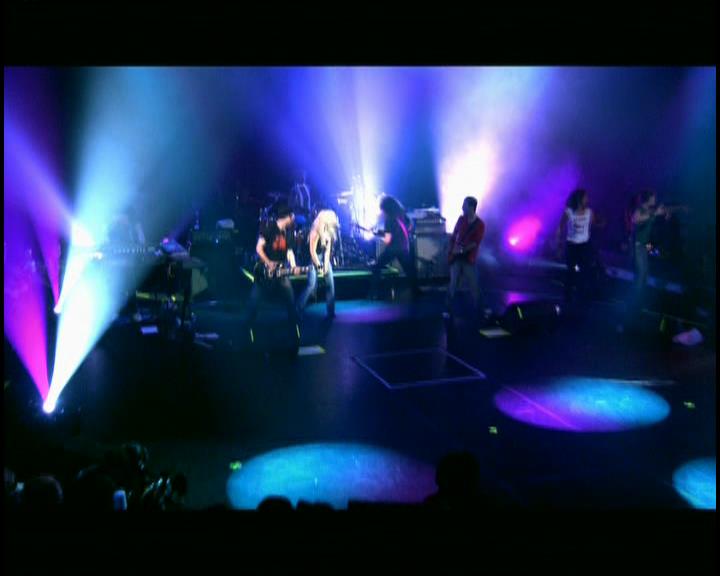 DailyDuff-dot-nl_GirlCanRockDVD-LiveInConcert0387.jpg DailyDuff-dot-nl_GirlCanRockDVD-LiveInConcert0387.jpg