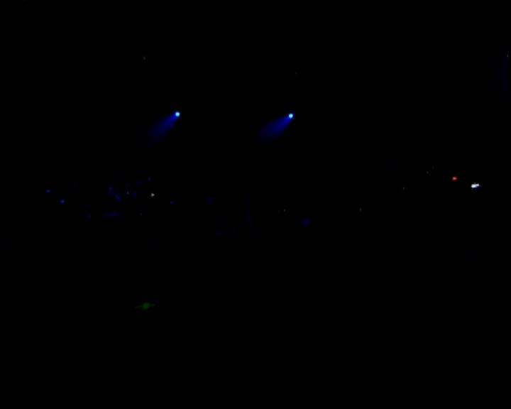 DailyDuff-dot-nl_GirlCanRockDVD-LiveInConcert0413.jpg DailyDuff-dot-nl_GirlCanRockDVD-LiveInConcert0413.jpg