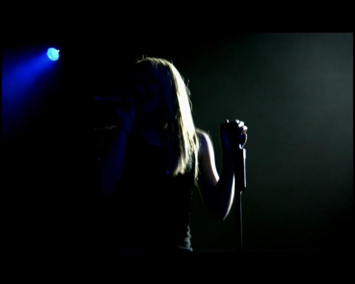 DailyDuff-dot-nl_GirlCanRockDVD-LiveInConcert0416.jpg DailyDuff-dot-nl_GirlCanRockDVD-LiveInConcert0416.jpg