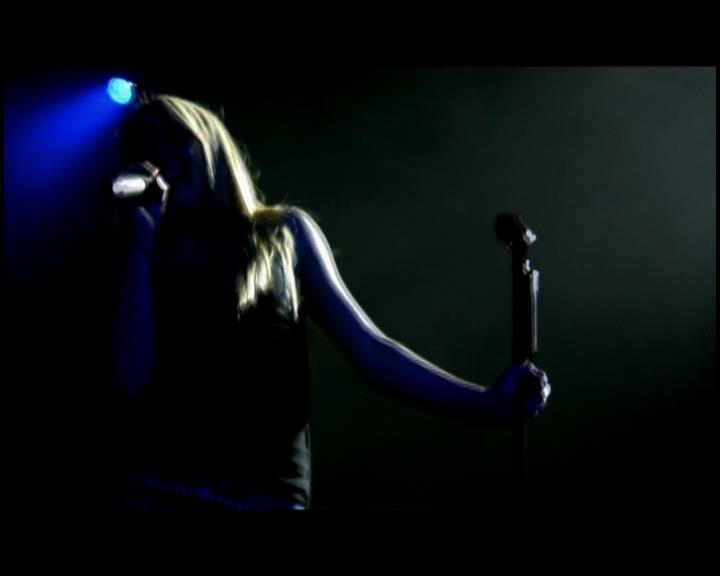 DailyDuff-dot-nl_GirlCanRockDVD-LiveInConcert0419.jpg DailyDuff-dot-nl_GirlCanRockDVD-LiveInConcert0419.jpg