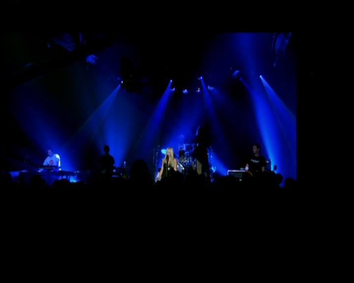 DailyDuff-dot-nl_GirlCanRockDVD-LiveInConcert0452.jpg DailyDuff-dot-nl_GirlCanRockDVD-LiveInConcert0452.jpg