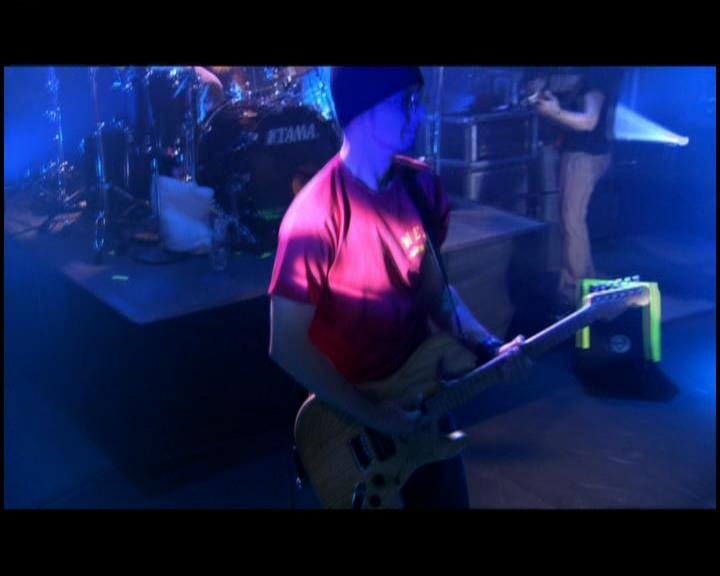 DailyDuff-dot-nl_GirlCanRockDVD-LiveInConcert0503.jpg DailyDuff-dot-nl_GirlCanRockDVD-LiveInConcert0503.jpg