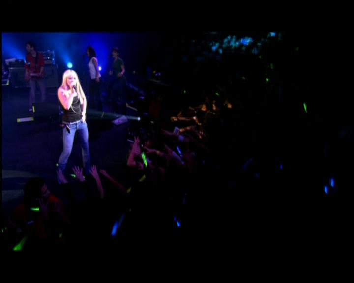 DailyDuff-dot-nl_GirlCanRockDVD-LiveInConcert0508.jpg DailyDuff-dot-nl_GirlCanRockDVD-LiveInConcert0508.jpg