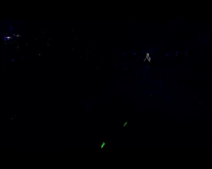 DailyDuff-dot-nl_GirlCanRockDVD-LiveInConcert0639.jpg DailyDuff-dot-nl_GirlCanRockDVD-LiveInConcert0639.jpg