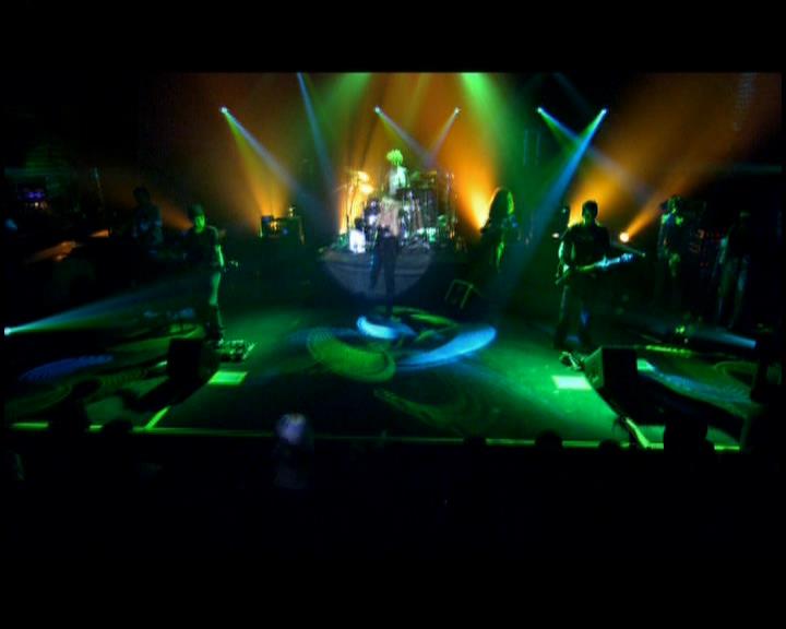 DailyDuff-dot-nl_GirlCanRockDVD-LiveInConcert0655.jpg DailyDuff-dot-nl_GirlCanRockDVD-LiveInConcert0655.jpg