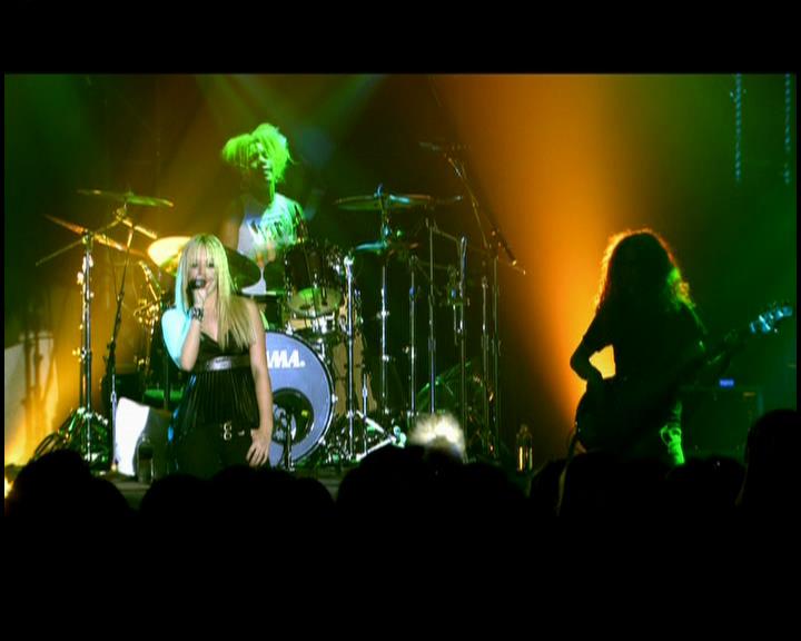 DailyDuff-dot-nl_GirlCanRockDVD-LiveInConcert0665.jpg DailyDuff-dot-nl_GirlCanRockDVD-LiveInConcert0665.jpg