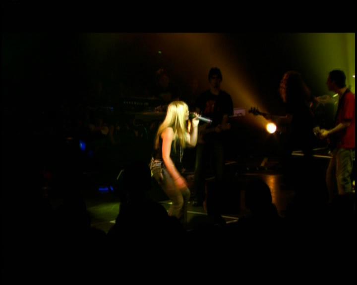 DailyDuff-dot-nl_GirlCanRockDVD-LiveInConcert0747.jpg DailyDuff-dot-nl_GirlCanRockDVD-LiveInConcert0747.jpg