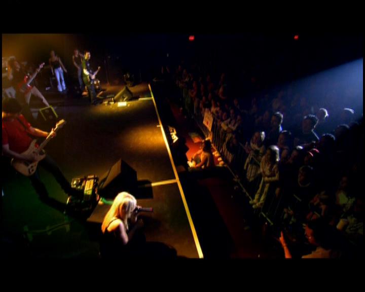 DailyDuff-dot-nl_GirlCanRockDVD-LiveInConcert0796.jpg DailyDuff-dot-nl_GirlCanRockDVD-LiveInConcert0796.jpg