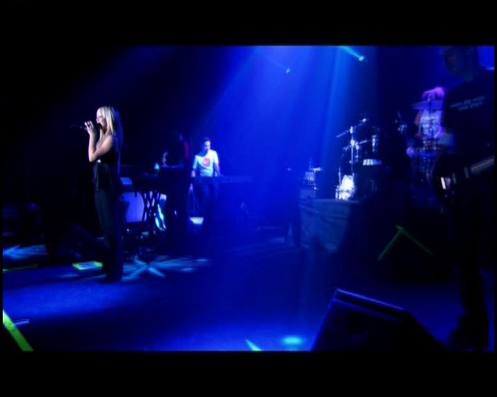 DailyDuff-dot-nl_GirlCanRockDVD-LiveInConcert0880.jpg DailyDuff-dot-nl_GirlCanRockDVD-LiveInConcert0880.jpg