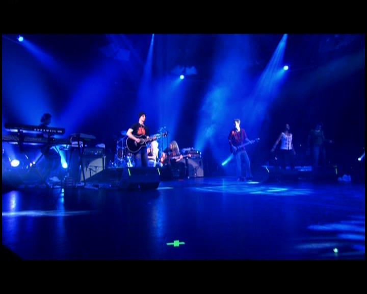 DailyDuff-dot-nl_GirlCanRockDVD-LiveInConcert0924.jpg DailyDuff-dot-nl_GirlCanRockDVD-LiveInConcert0924.jpg