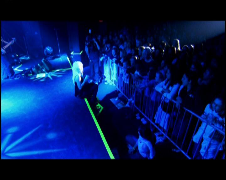 DailyDuff-dot-nl_GirlCanRockDVD-LiveInConcert0996.jpg DailyDuff-dot-nl_GirlCanRockDVD-LiveInConcert0996.jpg