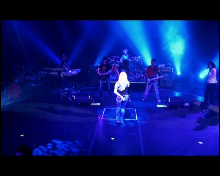 DailyDuff-dot-nl_GirlCanRockDVD-LiveInConcert1020.jpg DailyDuff-dot-nl_GirlCanRockDVD-LiveInConcert1020.jpg