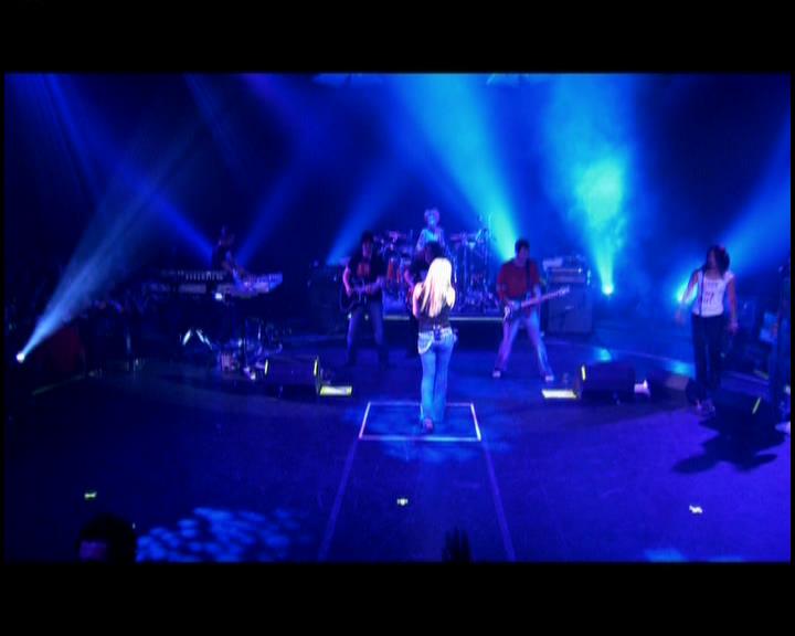 DailyDuff-dot-nl_GirlCanRockDVD-LiveInConcert1021.jpg DailyDuff-dot-nl_GirlCanRockDVD-LiveInConcert1021.jpg