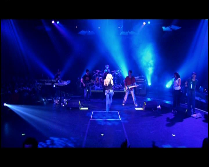 DailyDuff-dot-nl_GirlCanRockDVD-LiveInConcert1022.jpg DailyDuff-dot-nl_GirlCanRockDVD-LiveInConcert1022.jpg