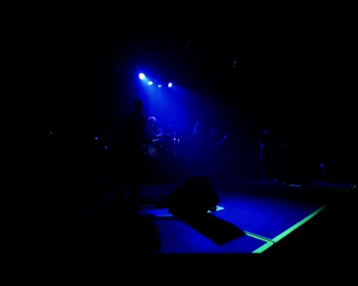 DailyDuff-dot-nl_GirlCanRockDVD-LiveInConcert1072.jpg DailyDuff-dot-nl_GirlCanRockDVD-LiveInConcert1072.jpg