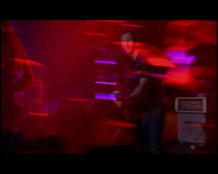 DailyDuff-dot-nl_GirlCanRockDVD-LiveInConcert1090.jpg DailyDuff-dot-nl_GirlCanRockDVD-LiveInConcert1090.jpg