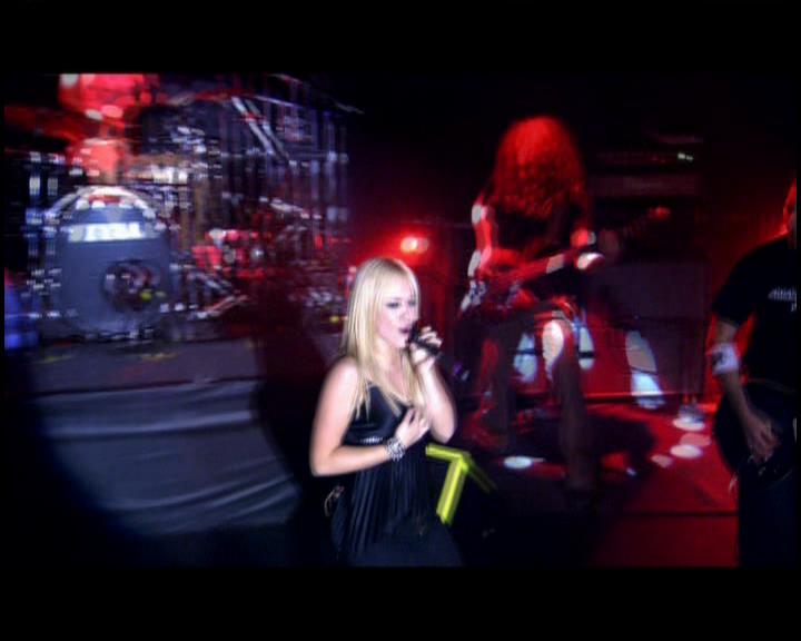 DailyDuff-dot-nl_GirlCanRockDVD-LiveInConcert1182.jpg DailyDuff-dot-nl_GirlCanRockDVD-LiveInConcert1182.jpg