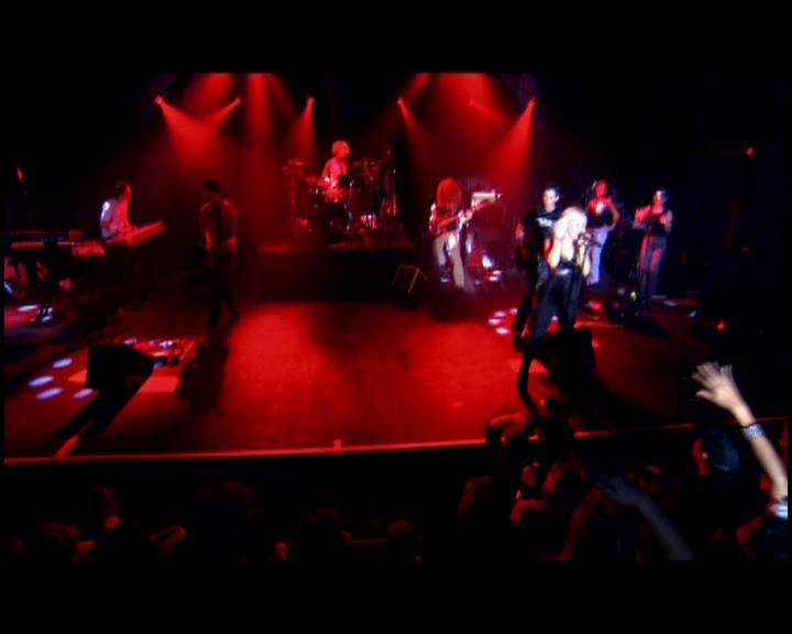 DailyDuff-dot-nl_GirlCanRockDVD-LiveInConcert1191.jpg DailyDuff-dot-nl_GirlCanRockDVD-LiveInConcert1191.jpg