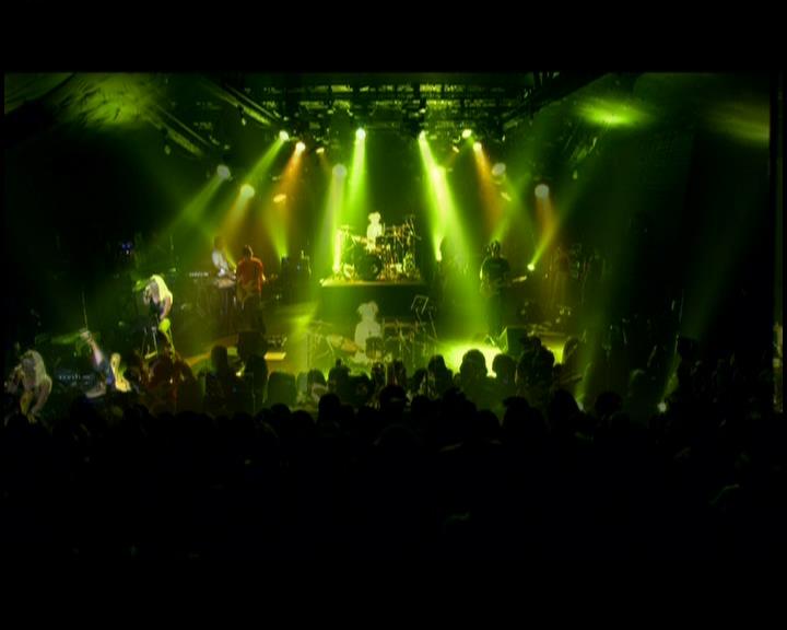 DailyDuff-dot-nl_GirlCanRockDVD-LiveInConcert1285.jpg DailyDuff-dot-nl_GirlCanRockDVD-LiveInConcert1285.jpg