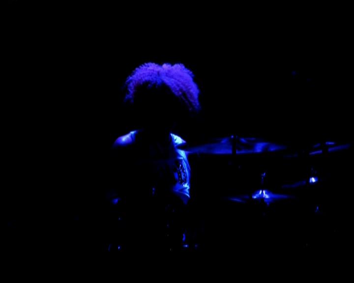 DailyDuff-dot-nl_GirlCanRockDVD-LiveInConcert1465.jpg DailyDuff-dot-nl_GirlCanRockDVD-LiveInConcert1465.jpg