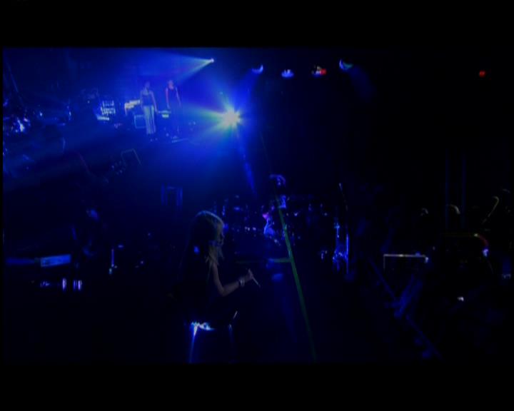 DailyDuff-dot-nl_GirlCanRockDVD-LiveInConcert1478.jpg DailyDuff-dot-nl_GirlCanRockDVD-LiveInConcert1478.jpg