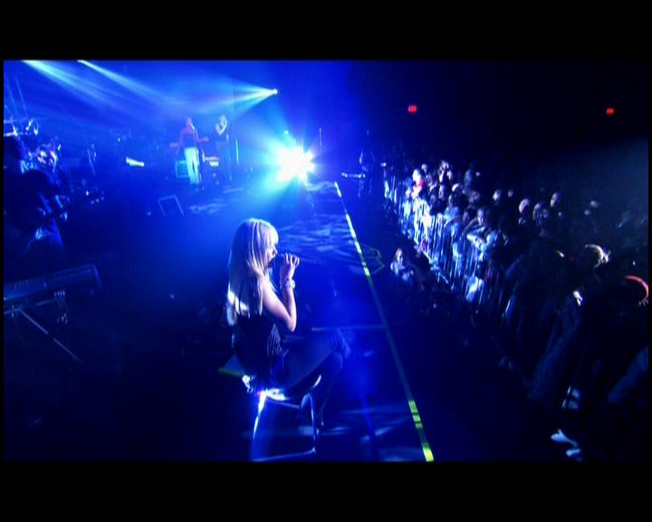 DailyDuff-dot-nl_GirlCanRockDVD-LiveInConcert1484.jpg DailyDuff-dot-nl_GirlCanRockDVD-LiveInConcert1484.jpg