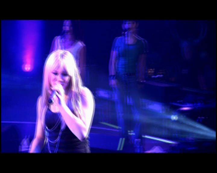 DailyDuff-dot-nl_GirlCanRockDVD-LiveInConcert1584.jpg DailyDuff-dot-nl_GirlCanRockDVD-LiveInConcert1584.jpg