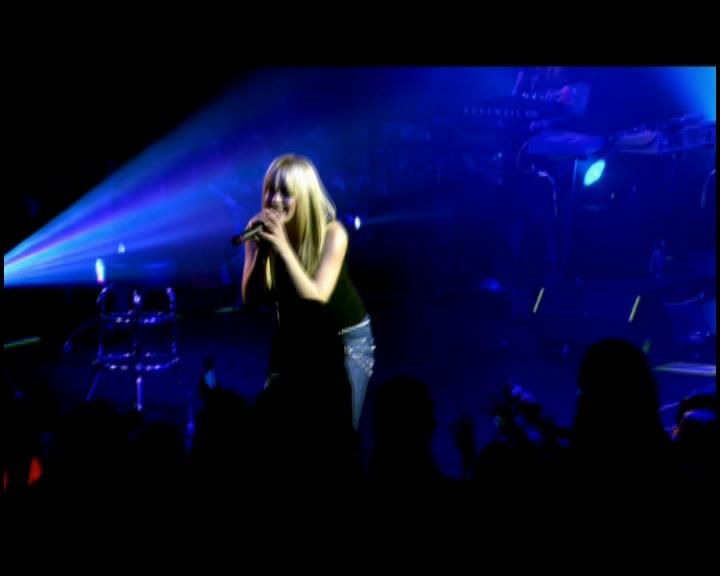 DailyDuff-dot-nl_GirlCanRockDVD-LiveInConcert1591.jpg DailyDuff-dot-nl_GirlCanRockDVD-LiveInConcert1591.jpg