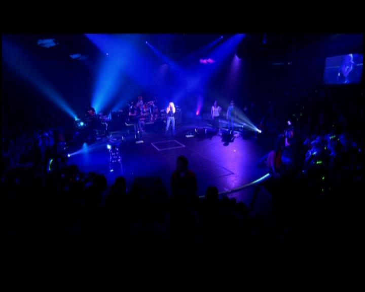 DailyDuff-dot-nl_GirlCanRockDVD-LiveInConcert1608.jpg DailyDuff-dot-nl_GirlCanRockDVD-LiveInConcert1608.jpg