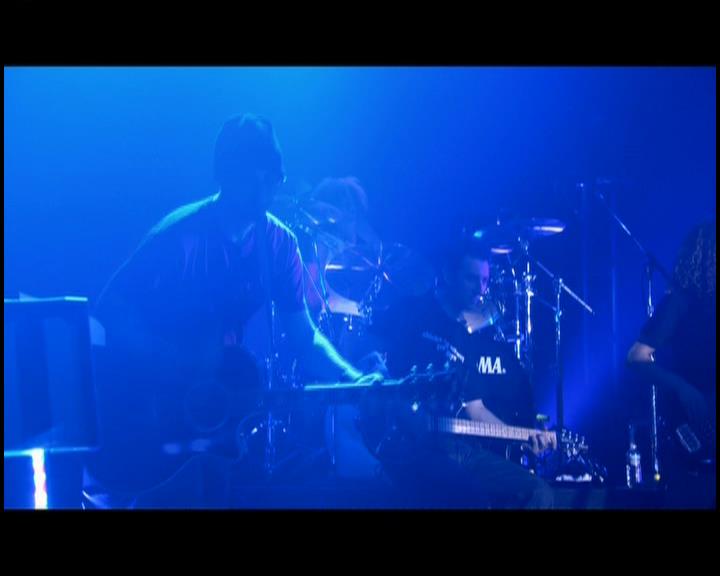 DailyDuff-dot-nl_GirlCanRockDVD-LiveInConcert1632.jpg DailyDuff-dot-nl_GirlCanRockDVD-LiveInConcert1632.jpg