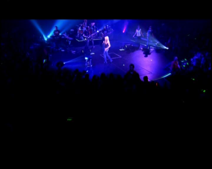 DailyDuff-dot-nl_GirlCanRockDVD-LiveInConcert1638.jpg DailyDuff-dot-nl_GirlCanRockDVD-LiveInConcert1638.jpg
