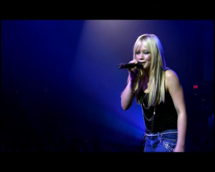 DailyDuff-dot-nl_GirlCanRockDVD-LiveInConcert1657.jpg