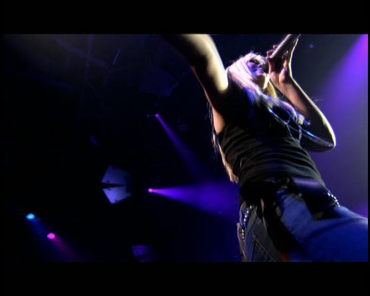 DailyDuff-dot-nl_GirlCanRockDVD-LiveInConcert1752.jpg DailyDuff-dot-nl_GirlCanRockDVD-LiveInConcert1752.jpg