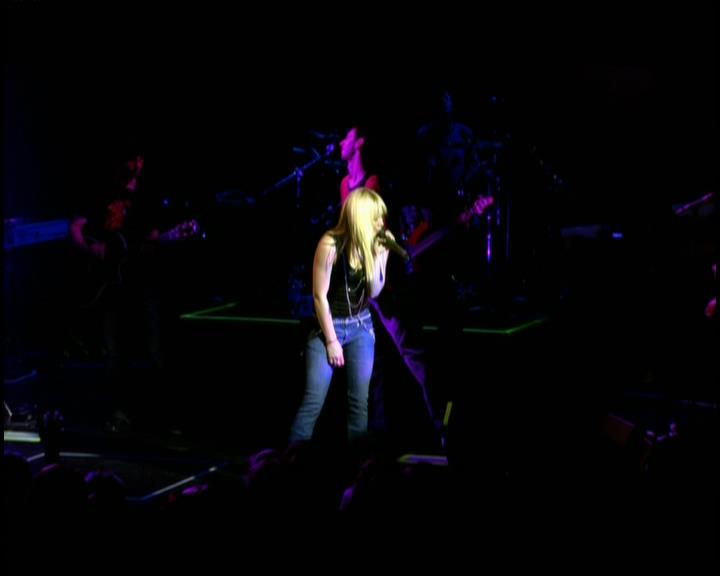 DailyDuff-dot-nl_GirlCanRockDVD-LiveInConcert1776.jpg DailyDuff-dot-nl_GirlCanRockDVD-LiveInConcert1776.jpg