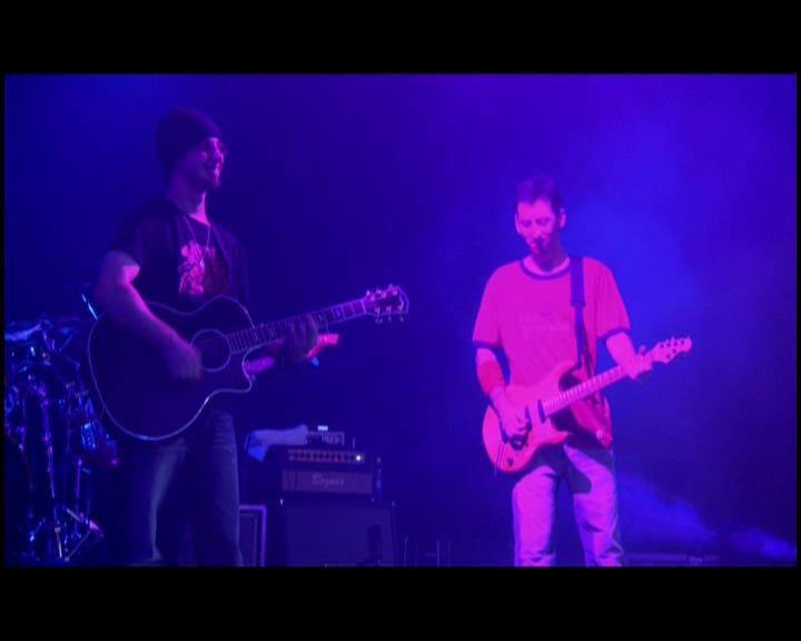 DailyDuff-dot-nl_GirlCanRockDVD-LiveInConcert1779.jpg DailyDuff-dot-nl_GirlCanRockDVD-LiveInConcert1779.jpg