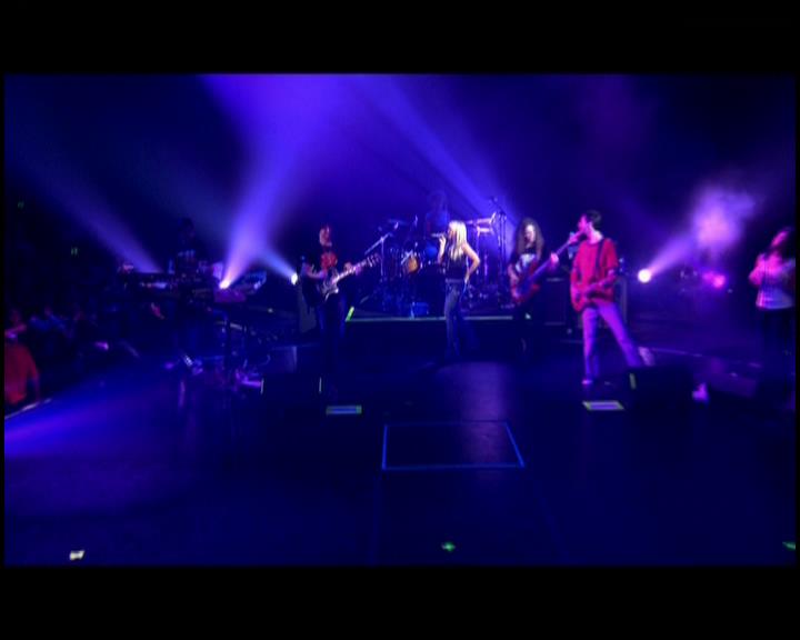 DailyDuff-dot-nl_GirlCanRockDVD-LiveInConcert1790.jpg DailyDuff-dot-nl_GirlCanRockDVD-LiveInConcert1790.jpg