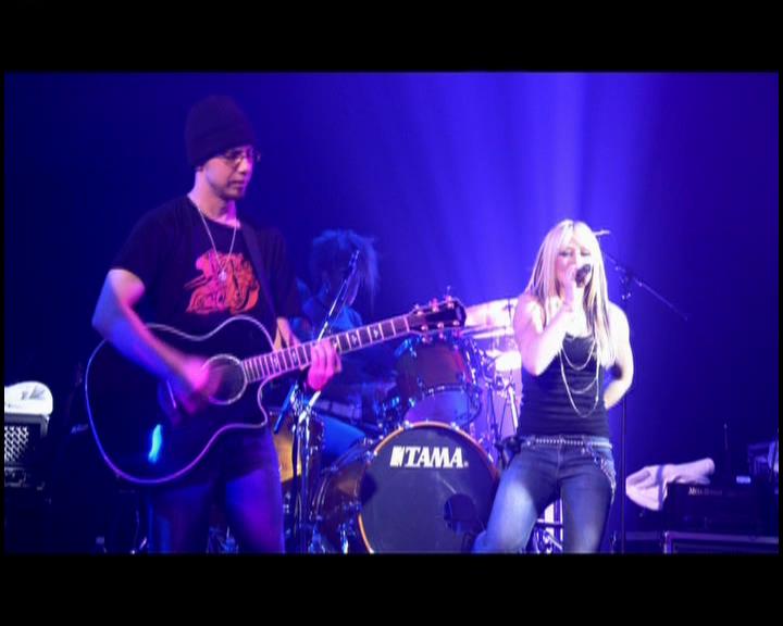 DailyDuff-dot-nl_GirlCanRockDVD-LiveInConcert1793.jpg DailyDuff-dot-nl_GirlCanRockDVD-LiveInConcert1793.jpg